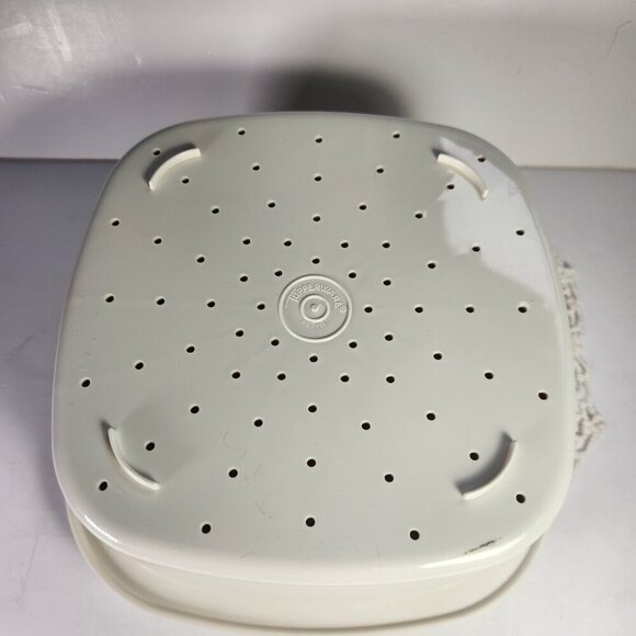 Tupperware Replacement Almond Square Microwave Steamer Insert #887 - Picture 3 of 4